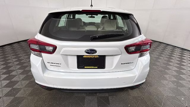2020 Crystal White Pearl Subaru Impreza Base AWD Hatchback