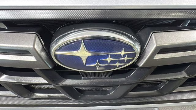 2023 Ice Silver Metallic Subaru Crosstrek Sport AWD SUV