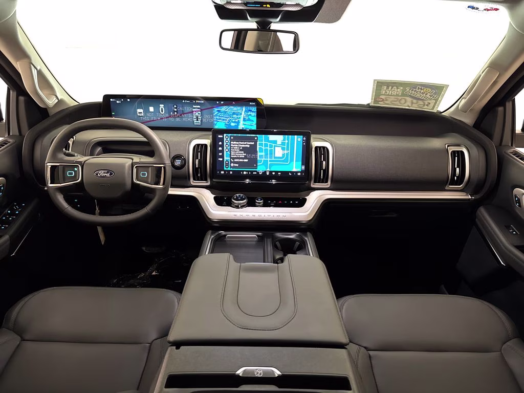 2026 Oxford White Ford Expedition Active RWD SUV