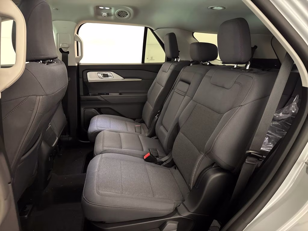 2026 White Metallic Ford Explorer Active RWD SUV