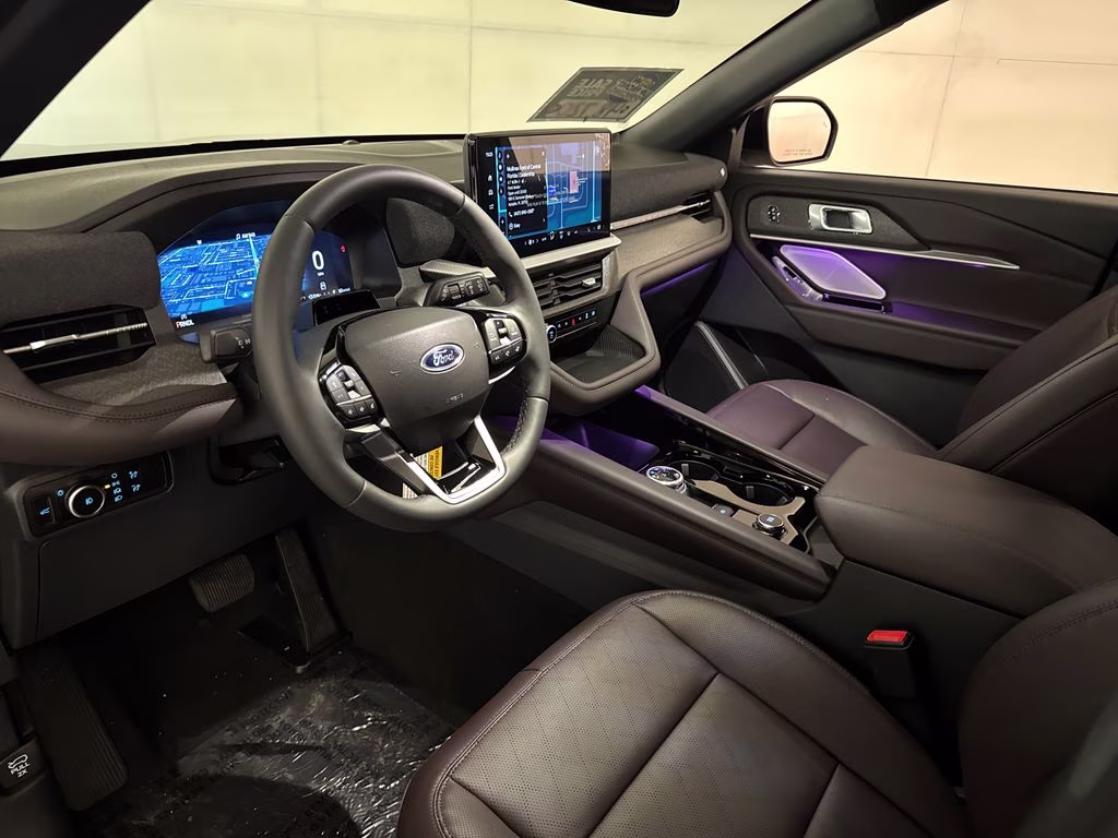 2026 Space White Metallic Ford Explorer Platinum RWD SUV