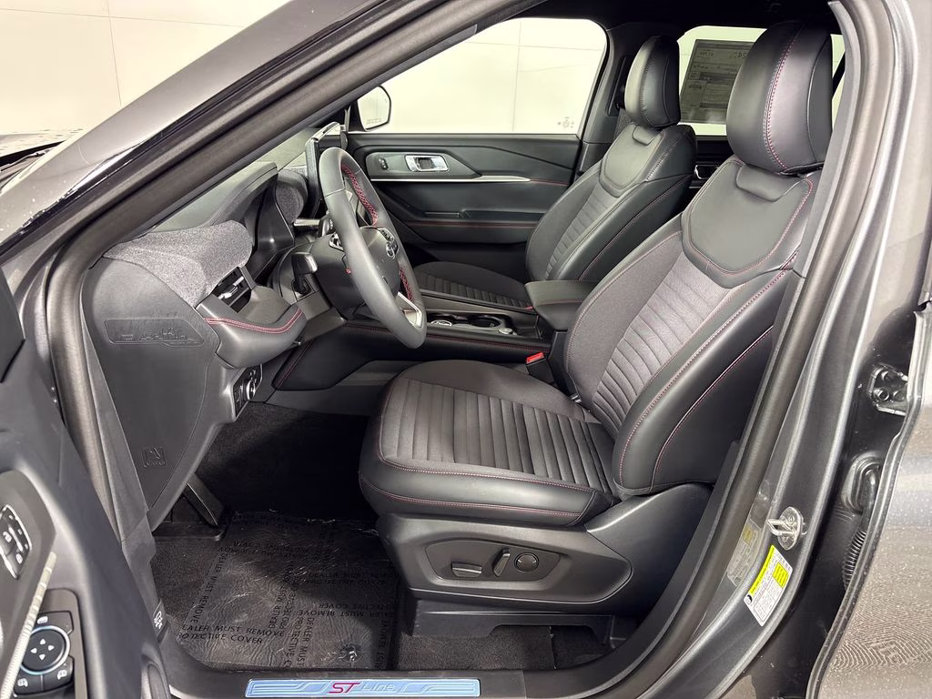 2026 Gray Metallic Ford Explorer ST-Line RWD SUV