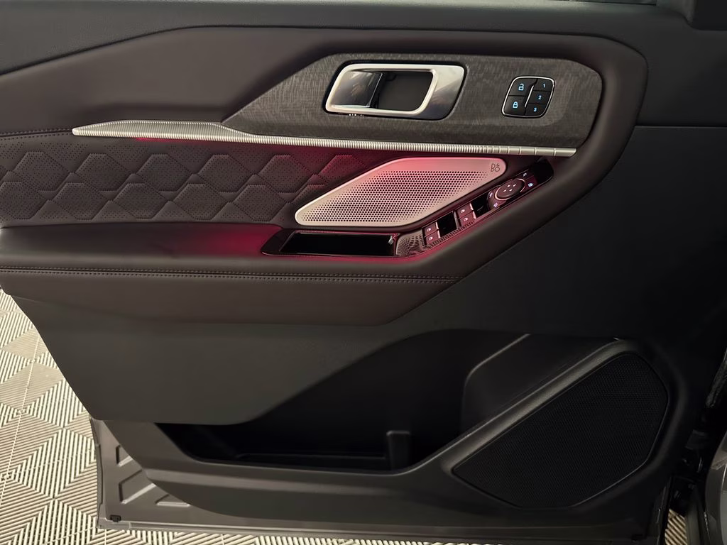 2026 Carbonized Gray Metallic Ford Explorer Platinum 4X4 SUV