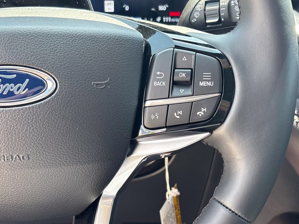 2026 Black Metallic Ford Explorer Platinum 4X4 SUV