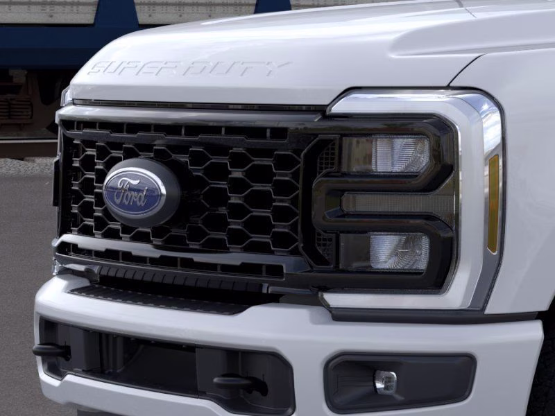 2026 Oxford White Ford Super Duty F-250 SRW XL 4X4 Truck