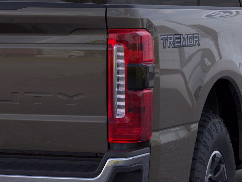 2026 Gray Ford Super Duty F-250 SRW Lariat 4X4 Truck