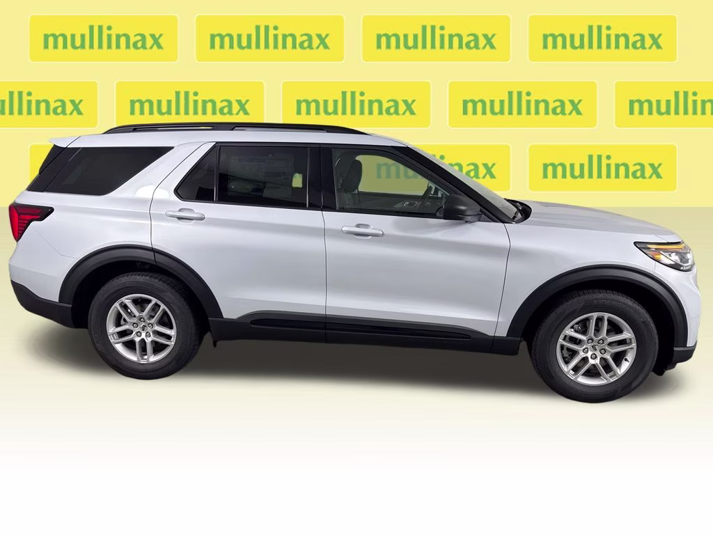 2026 White Metallic Ford Explorer Active RWD SUV