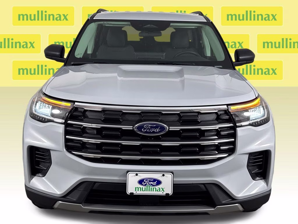 2026 White Metallic Ford Explorer Active RWD SUV