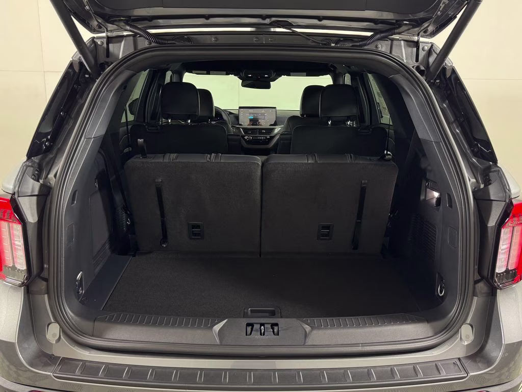 2026 Carbonized Gray Metallic Ford Explorer ST-Line RWD SUV