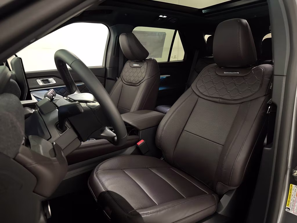 2026 Carbonized Gray Metallic Ford Explorer Platinum 4X4 SUV