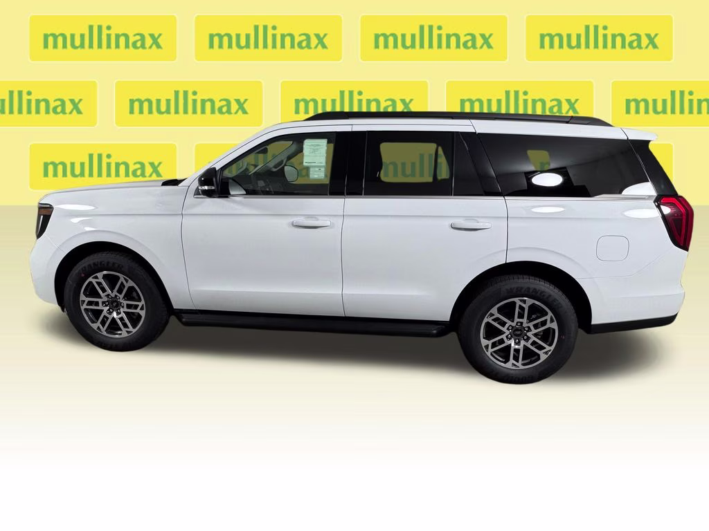 2026 Oxford White Ford Expedition Active RWD SUV