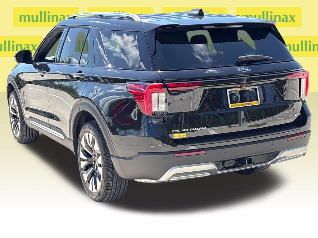 2026 Black Metallic Ford Explorer Platinum 4X4 SUV