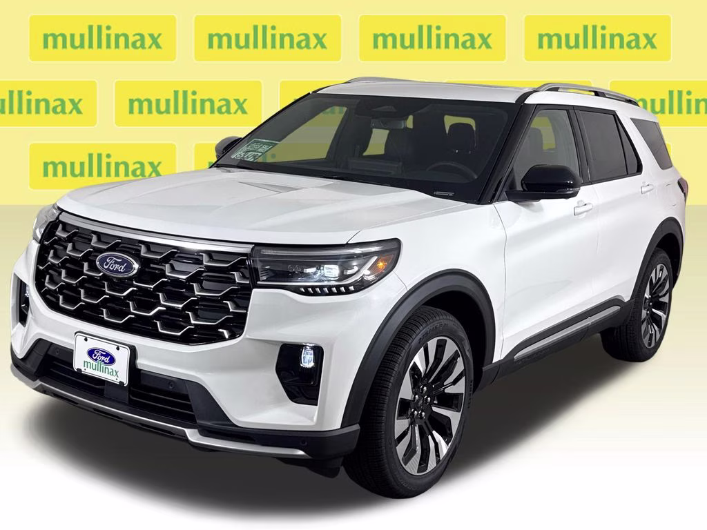 2026 Star White Metallic Tri-Coat Ford Explorer Platinum 4X4 SUV