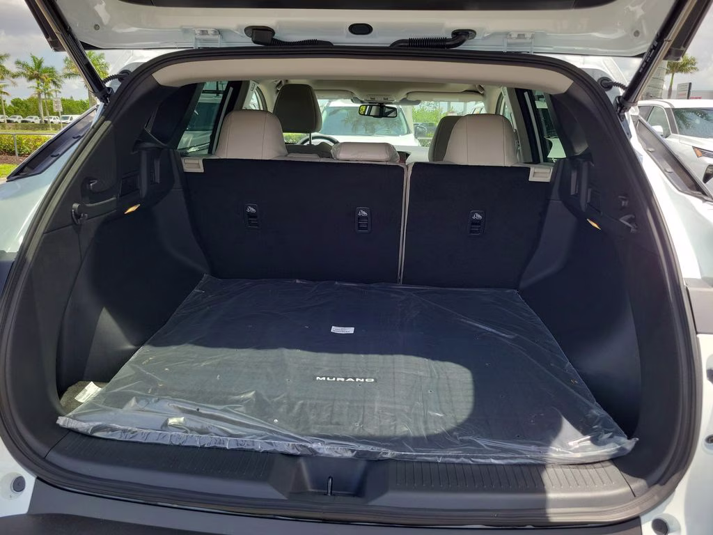2026 Everest White Pearl Tricoat Nissan Murano SL AWD SUV