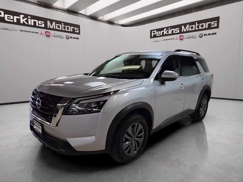 2025 Brilliant Silver Metallic Nissan Pathfinder SV 4X4 SUV