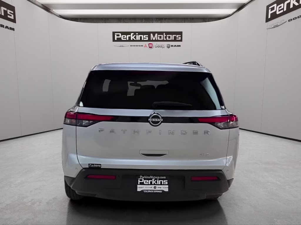 2025 Brilliant Silver Metallic Nissan Pathfinder SV 4X4 SUV