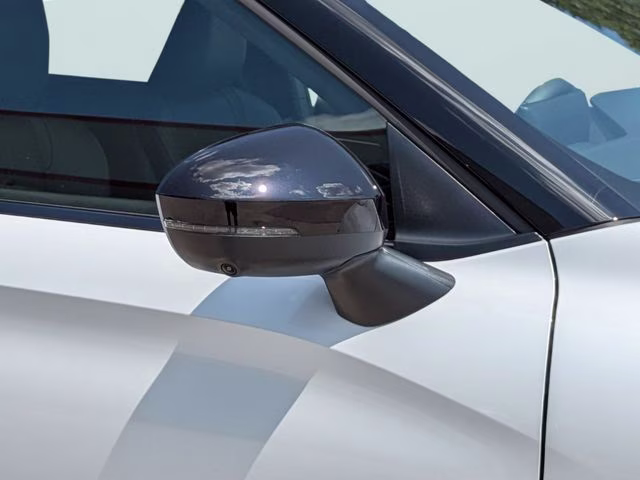 2026 White Diamond/Black Roof Mitsubishi Outlander Black Edition FWD SUV