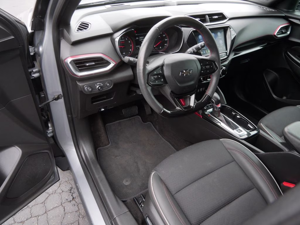 2023 Sterling Gray Metallic Chevrolet Trailblazer RS AWD SUV