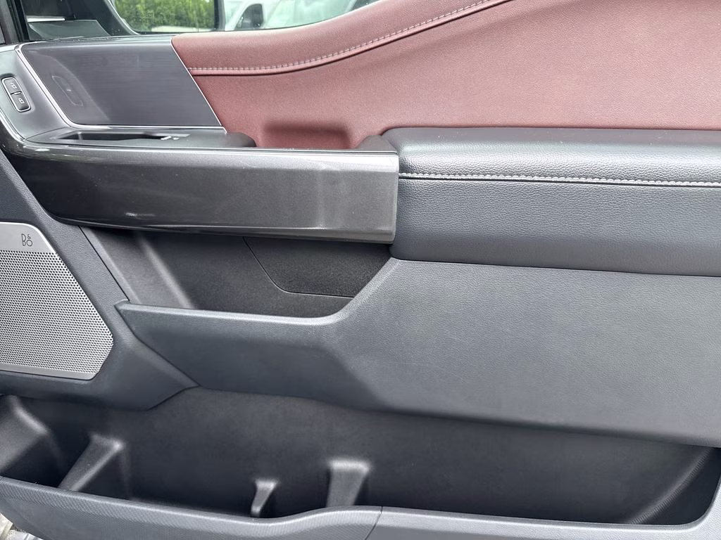 2021 Iconic Silver Metallic Ford F-150 Lariat 4X4 Truck
