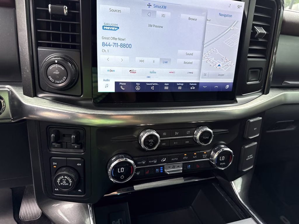 2021 Iconic Silver Metallic Ford F-150 Lariat 4X4 Truck