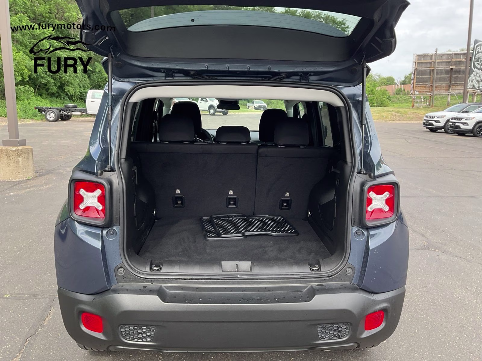 2023 Slate Blue Pearlcoat Jeep Renegade Latitude 4X4 SUV