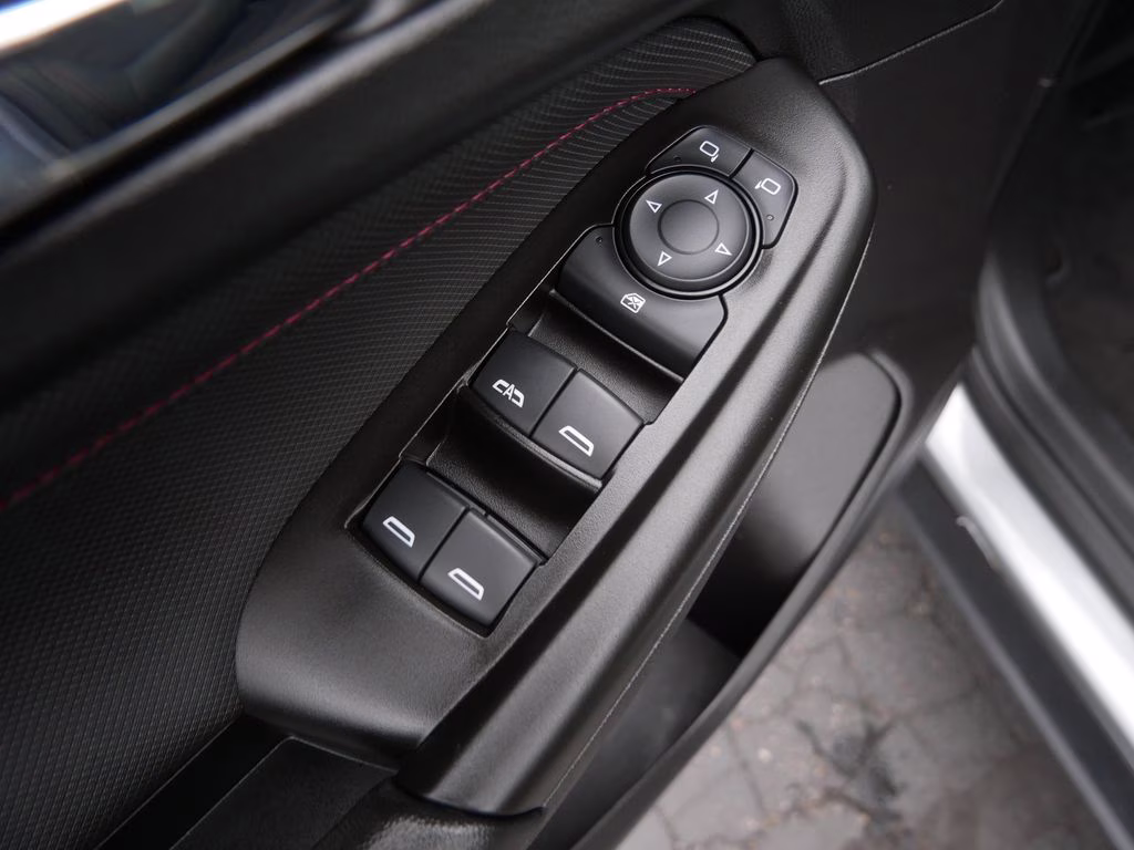2023 Sterling Gray Metallic Chevrolet Trailblazer RS AWD SUV