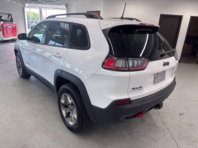 2019 Bright White Clearcoat Jeep Cherokee Trailhawk 4X4 SUV