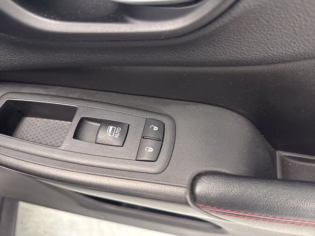 2019 Bright White Clearcoat Jeep Cherokee Trailhawk 4X4 SUV