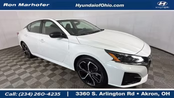 2024 Pearl White Tricoat Nissan Altima 2.5 SR FWD Sedan