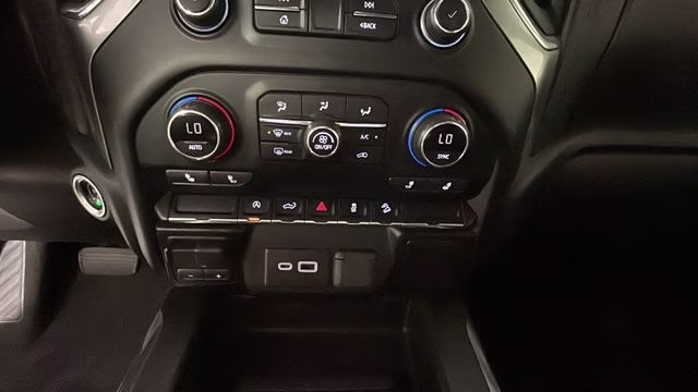 2020 Summit White Chevrolet Silverado 1500 LT Trail Boss 4X4 Truck