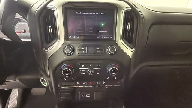 2020 Summit White Chevrolet Silverado 1500 LT Trail Boss 4X4 Truck