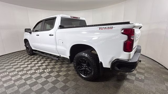 2020 Summit White Chevrolet Silverado 1500 LT Trail Boss 4X4 Truck