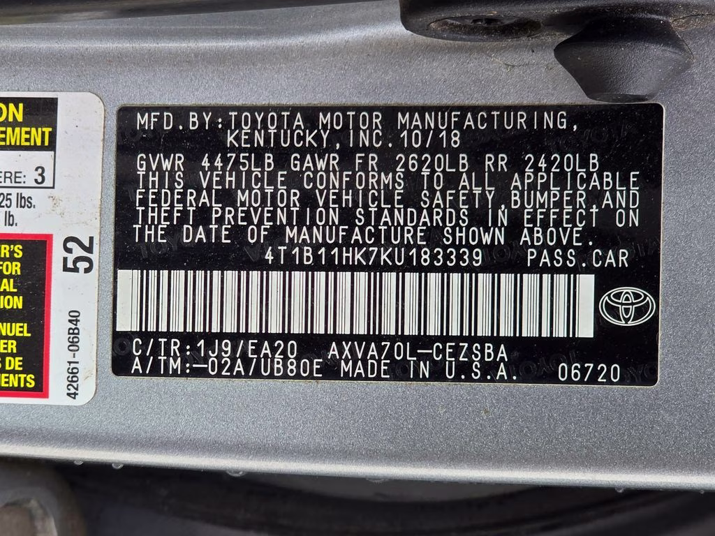 2019 Celestial Silver Metallic Toyota Camry SE FWD Sedan