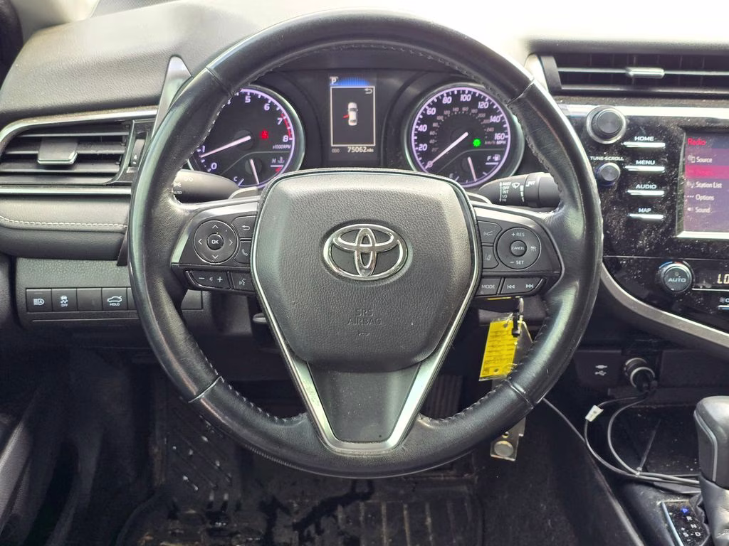 2019 Celestial Silver Metallic Toyota Camry SE FWD Sedan