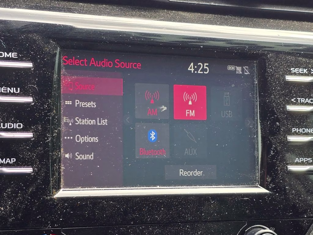 2019 Celestial Silver Metallic Toyota Camry SE FWD Sedan