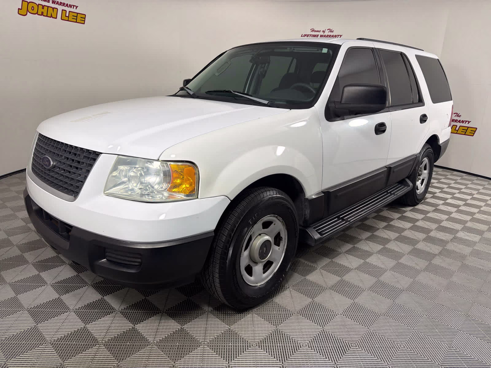 2004 Ford Expedition XLS 4.6L's photo