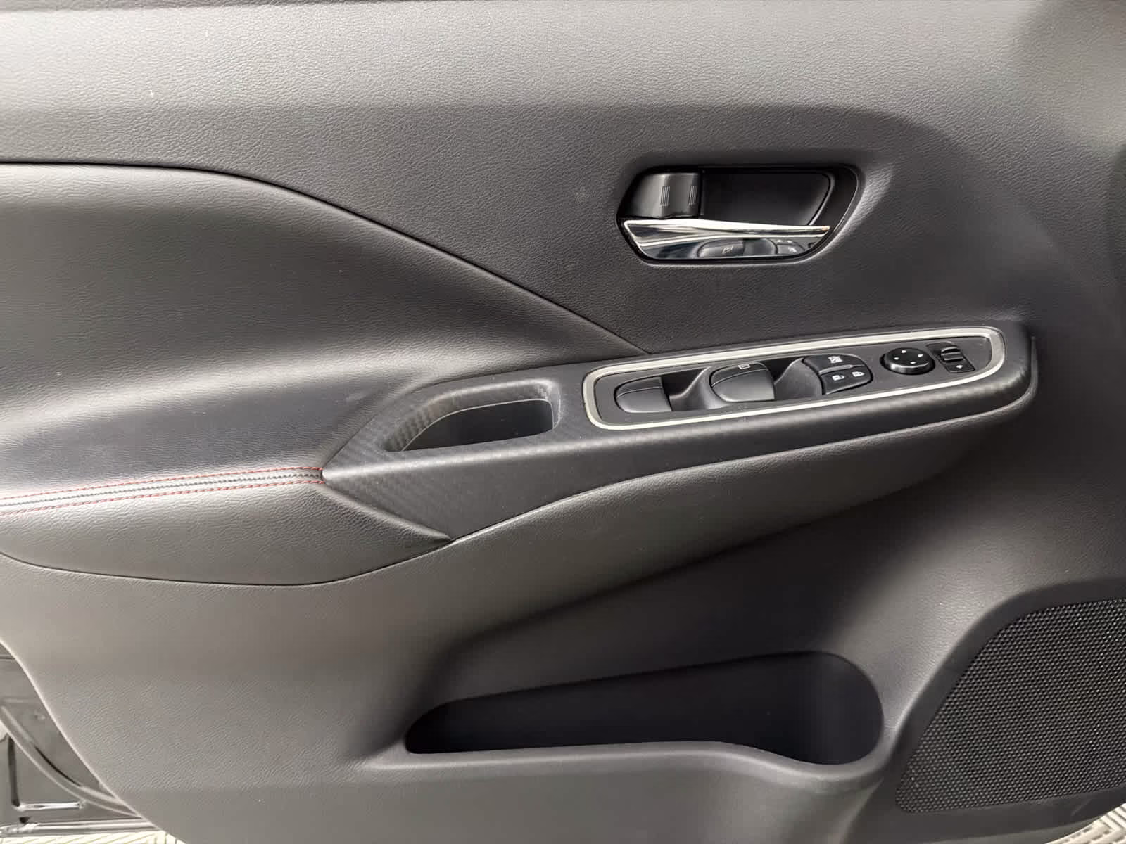 2023 Super Black Nissan Versa SR FWD Sedan