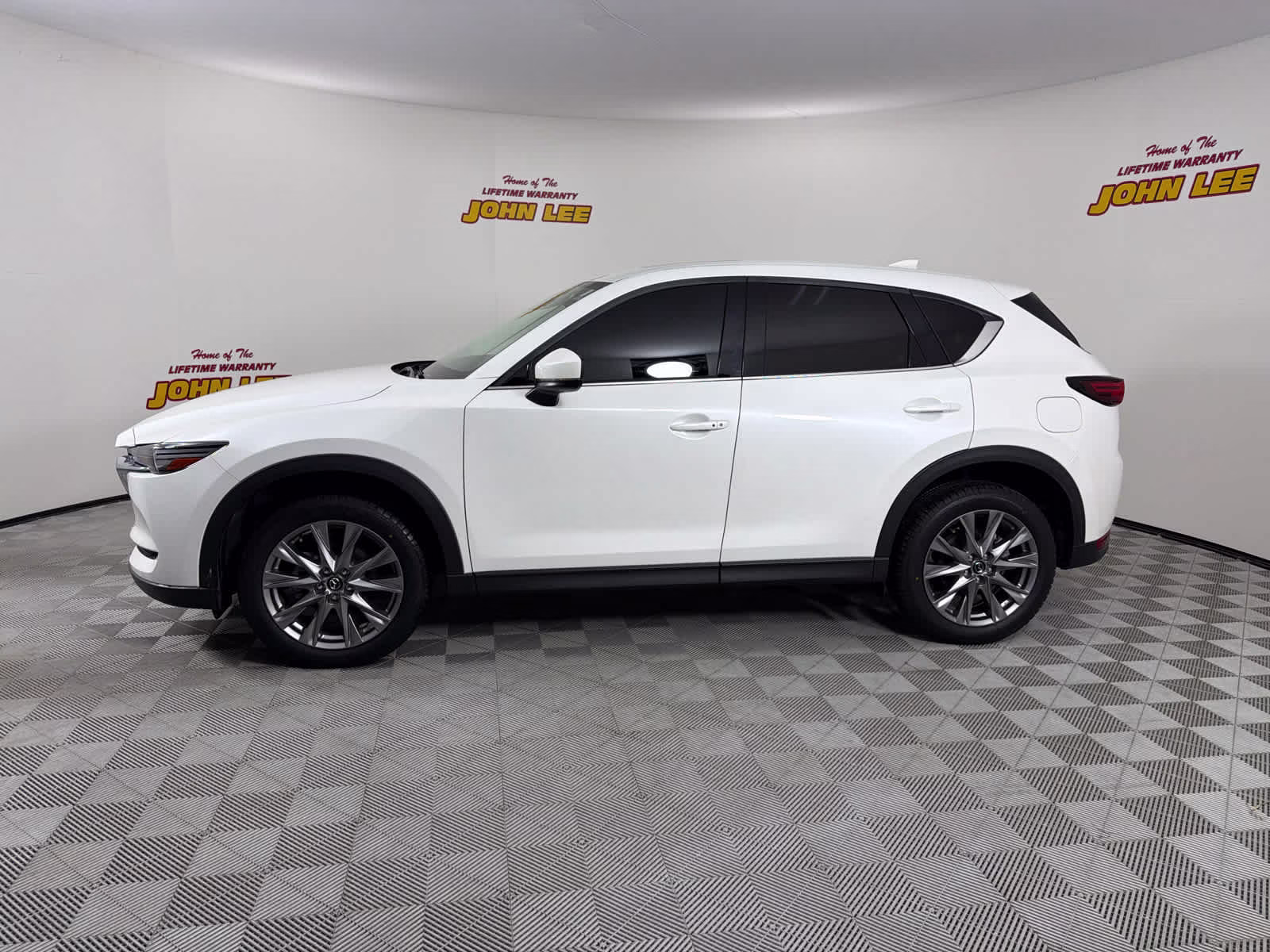 2021 Snowflake White Pearl Mica Mazda CX-5 Grand Touring FWD SUV