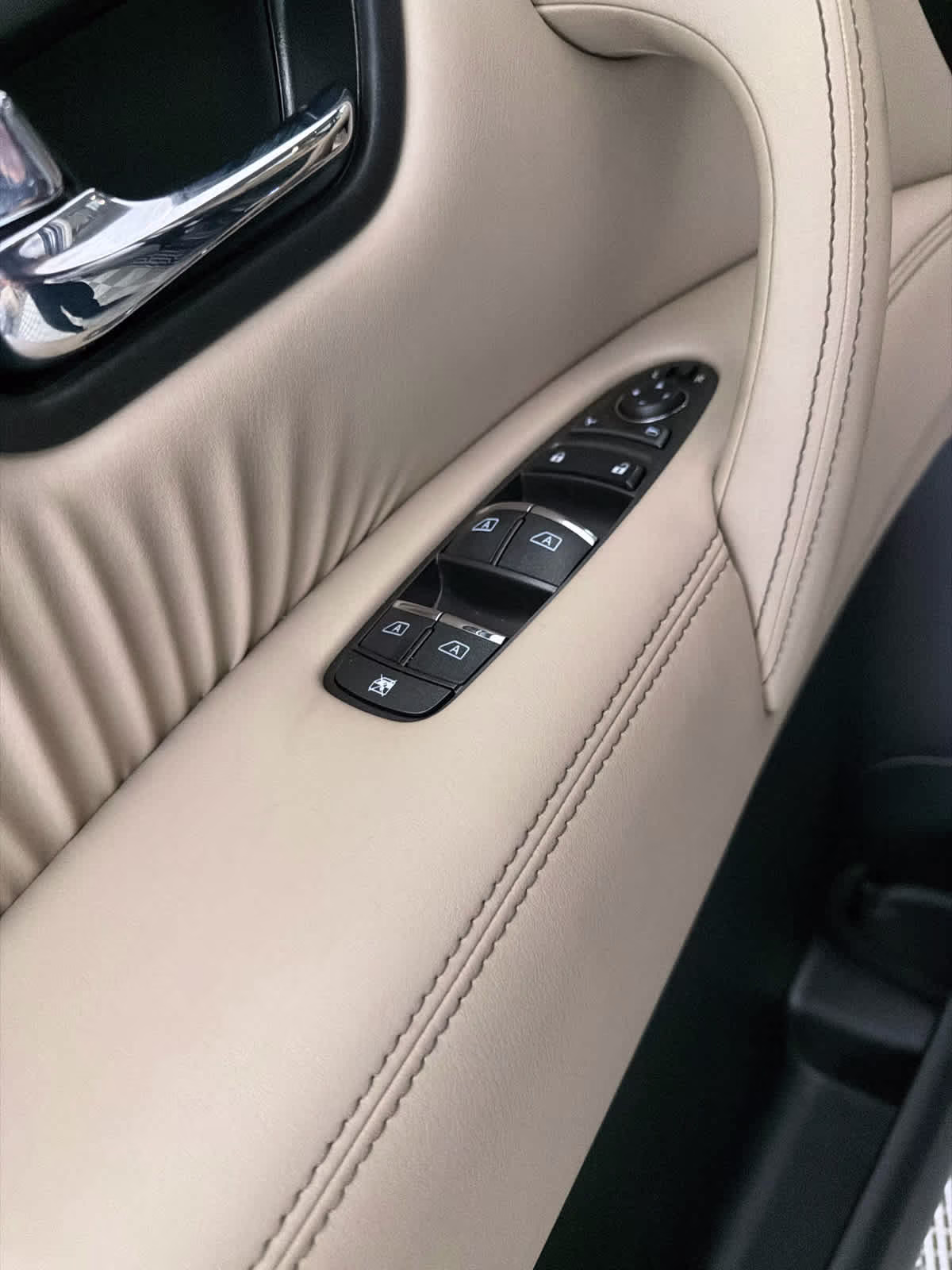 2022 Super Black Nissan Armada SL RWD SUV