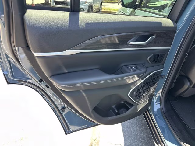 2026 Steel Blue Jeep Grand Cherokee Limited 4X4 SUV