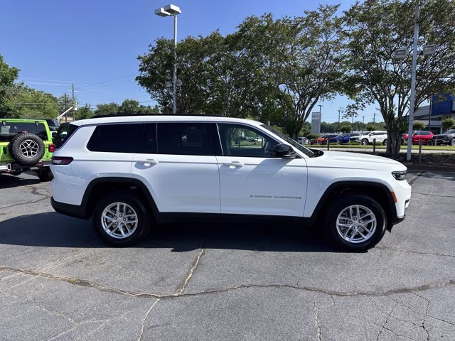 2026 Bright White Clearcoat Jeep Grand Cherokee L Laredo X RWD SUV