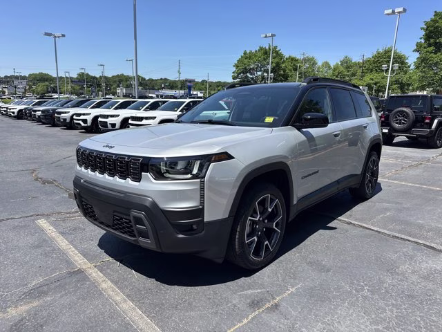 2026 Silver Zynith Clearcoat Jeep Cherokee Overland 4X4 SUV