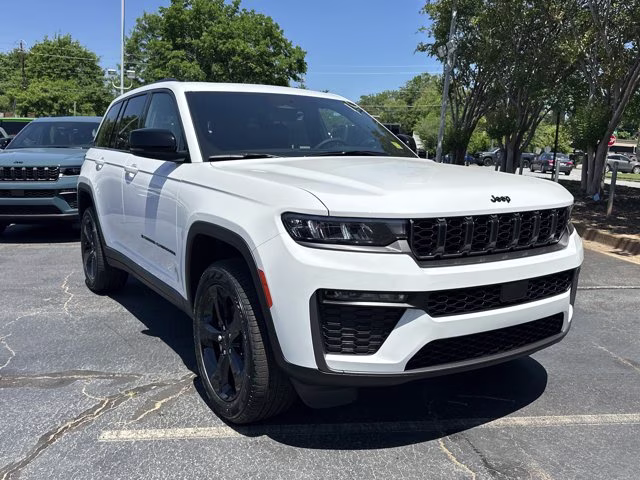 2026 Bright White Clearcoat Jeep Grand Cherokee Limited RWD SUV