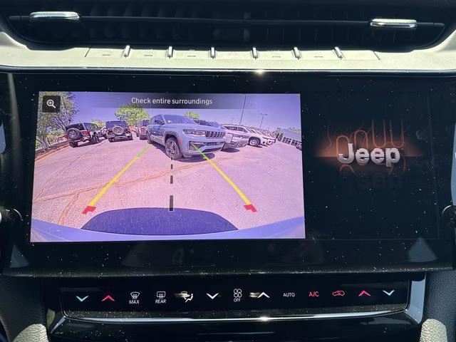 2026 Bright White Clearcoat Jeep Grand Cherokee Limited RWD SUV