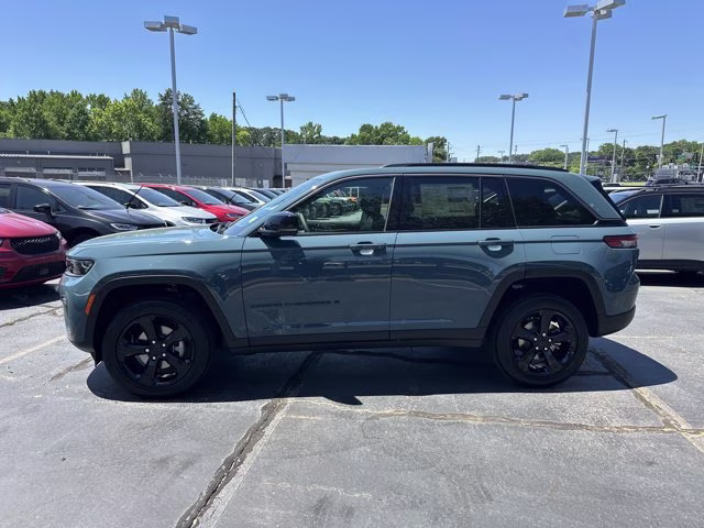 2026 Steel Blue Jeep Grand Cherokee Limited 4X4 SUV