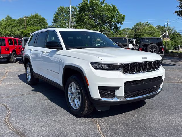 2026 Bright White Clearcoat Jeep Grand Cherokee L Laredo X RWD SUV