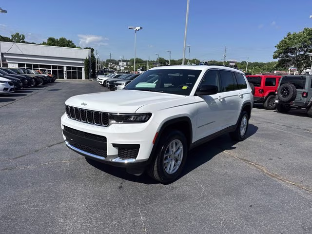 2026 Bright White Clearcoat Jeep Grand Cherokee L Laredo X RWD SUV