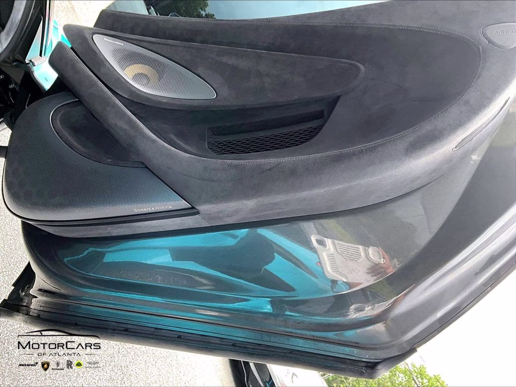 2019 Curacao Blue McLaren 600LT MSO Fistral Blue RWD Coupe