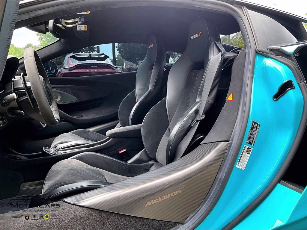 2019 Curacao Blue McLaren 600LT MSO Fistral Blue RWD Coupe