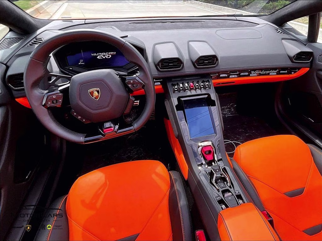 2023 Arancio Borealis Metallic Lamborghini Huracan EVO Spyder RWD Convertible